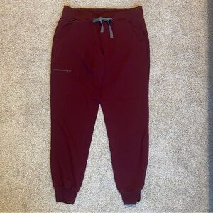 FIGS Zamora Jogger Scrub Pants Burgundy M